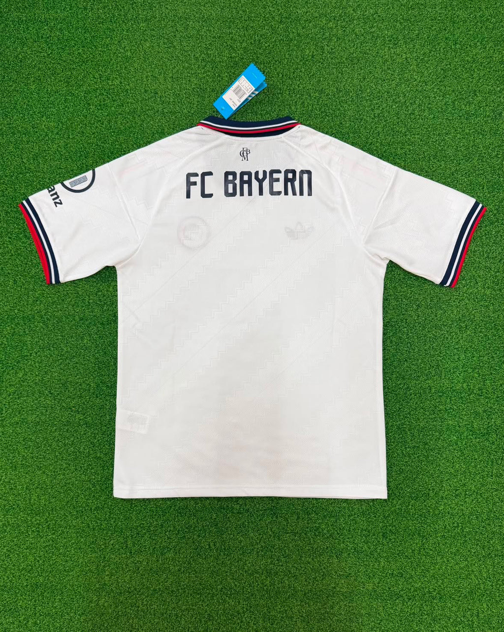 Bayern Munich Visita 26/27