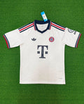 Bayern Munich Visita 26/27