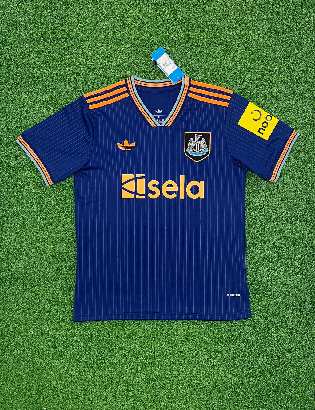 New Castle Tercera Equipación 25/26