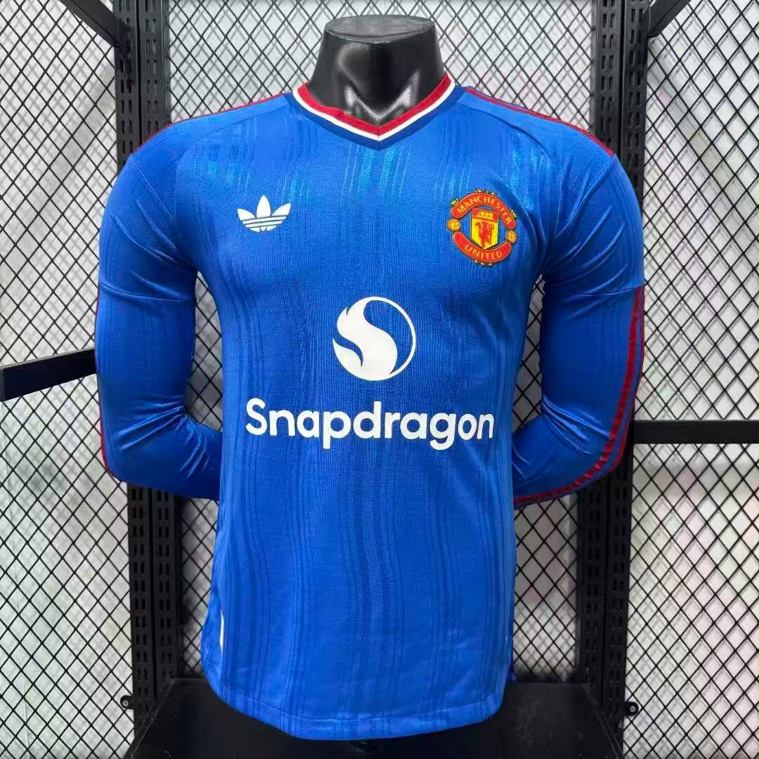 Manchester United Visita MANGA LARGA 26/27