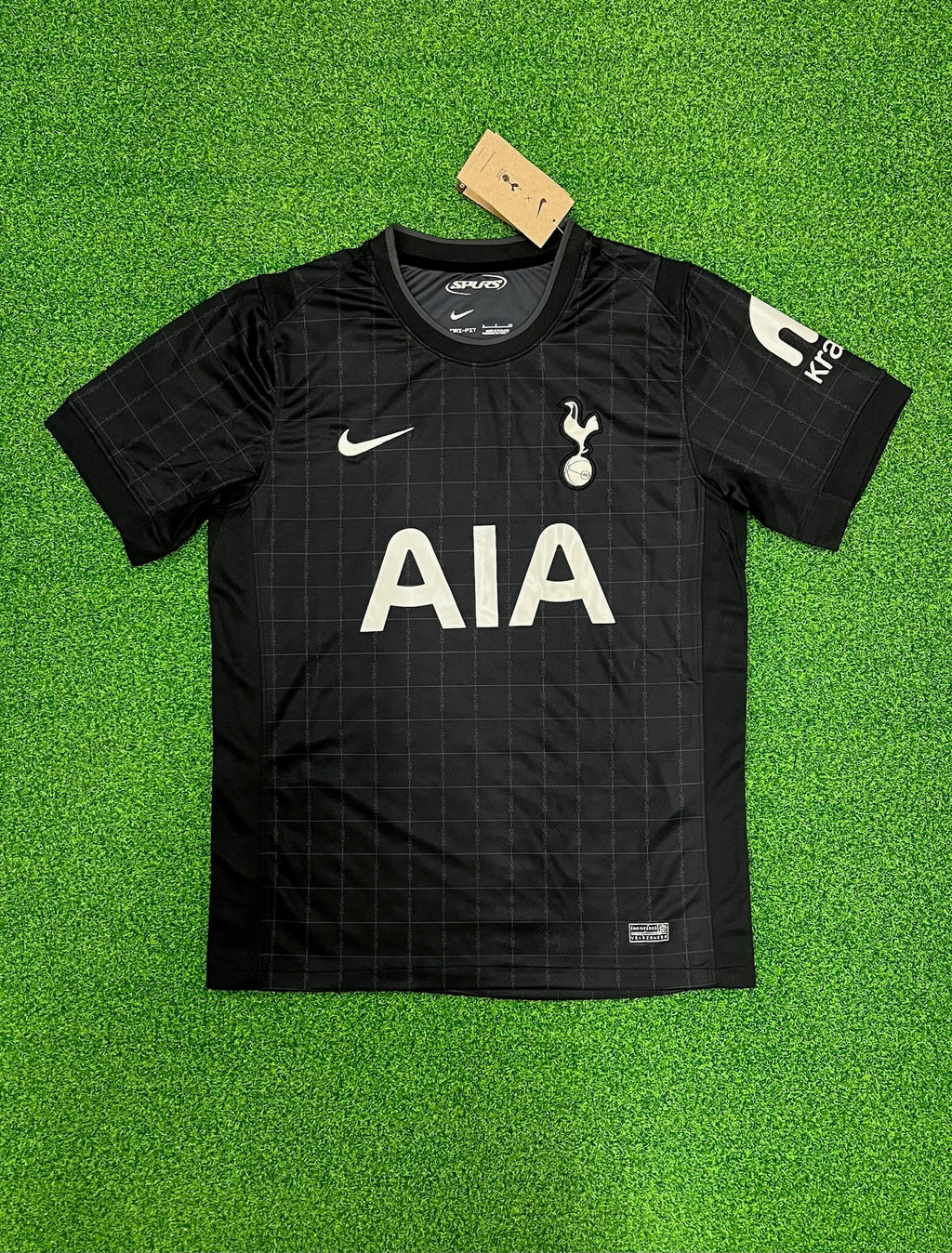 Tottenham Visita 25/26