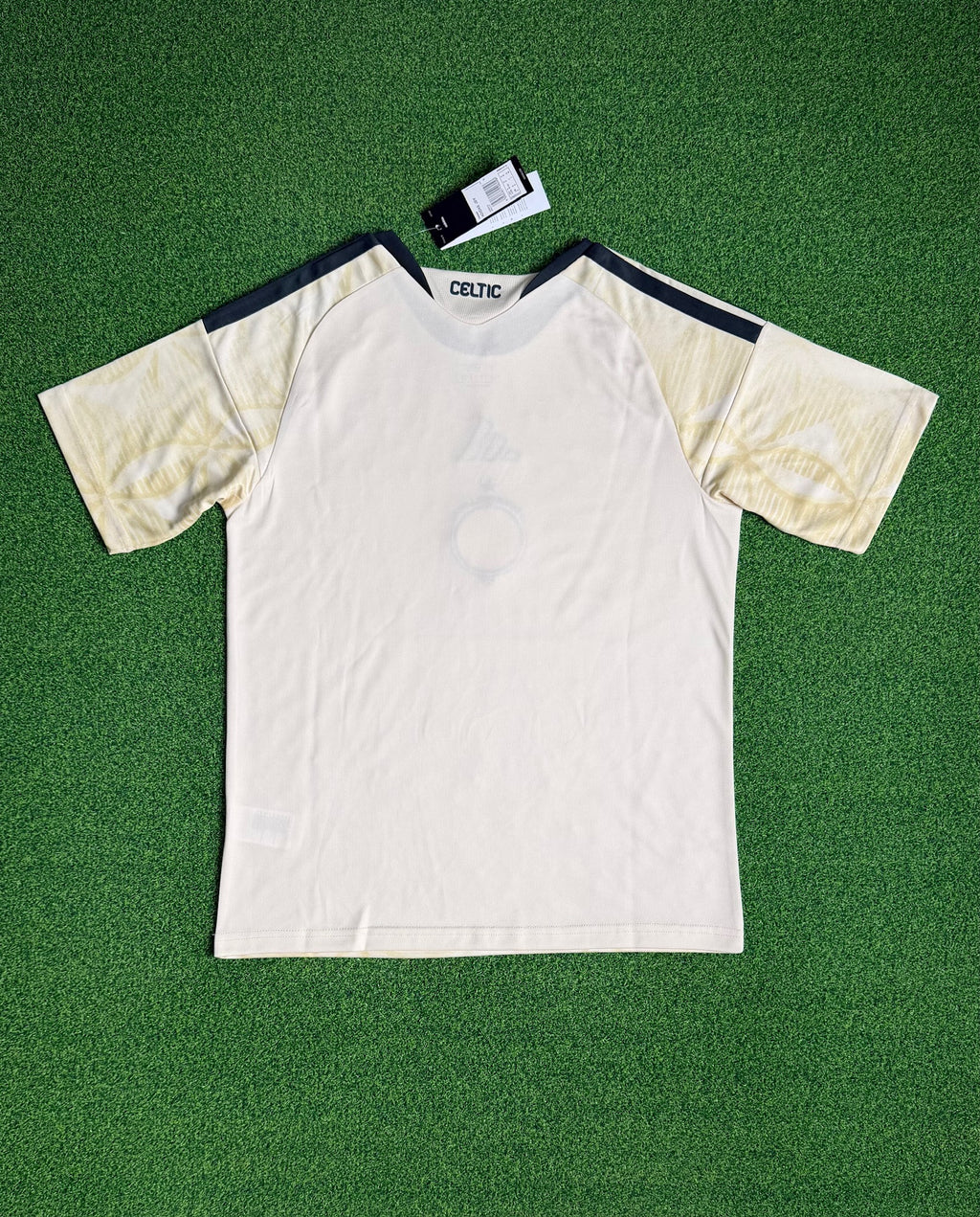Celtic Tercera Equipación  26/27