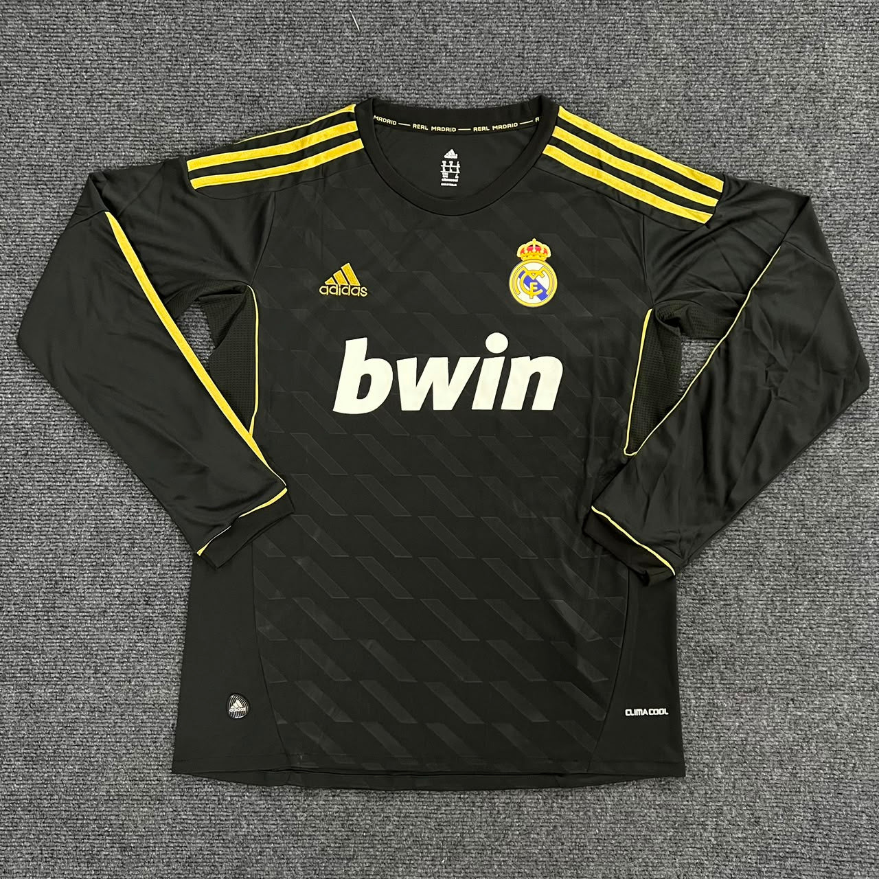 Real Madrid Visita MANGA LARGA 11/12